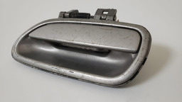 MAÇANETA EXTERNA TRASEIRA ESQUERDA SUBARU LEGACY 1998 1999