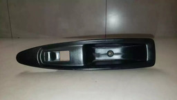 MOLDURA BOTÃO TRASEIRO ESQUERDO CITROEN C4 PALLAS 2008-2010