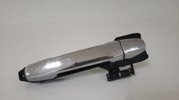 MAÇANETA EXTERNA DIANTEIRA DIREITA TOYOTA HILUX 2005 A 2015