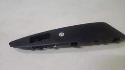 MOLDURA BOTÃO TRASEIRO ESQUERDO HYUNDAI IX35 2010 A 2015