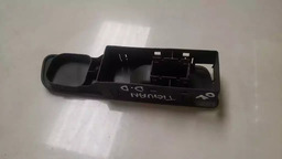 MOLDURA BOTÃO DIANTEIRO DIREITO VW TIGUAN 2010 A 2012