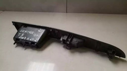 MOLDURA BOTÃO TRASEIRO ESQUERDO NISSAN SENTRA 2007- 2012 (2)