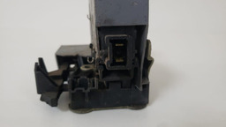 FECHADURA DIANTEIRA DIREITA RENAULT SCENIC 1999 2000