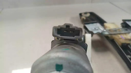 MÁQUINA VIDRO DIANTEIRA ESQUERDA VOLKSWAGEN UP TSI 2015