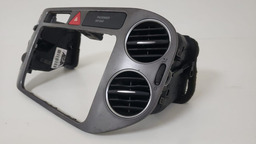 MOLDURA PAINEL CENTRAL VW TIGUAN 2009 A 2015 COM DETALHE