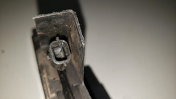 FECHADURA PORTA DIANTEIRA ESQUERDA RENAULT SANDERO 2007 2014