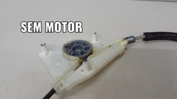 MAQUINA VIDRO DIANTEIRA ESQUERDA VW UP 2014 (SEM MOTOR)