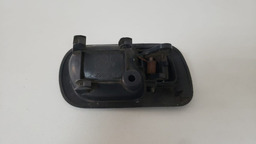 MAÇANETA INTERNA TRASEIRA DIREITA HONDA CIVIC 1996 A 2000