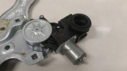 MÁQUINA VIDRO TRASEIRO ESQUERDO NISSAN KICKS 2016 A 2020