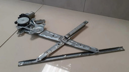 MAQUINA VIDRO DIANTEIRA DIREITA NISSAN VERSA 2013 ORIGINAL