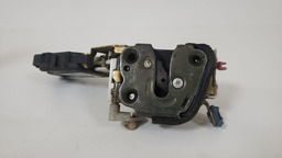 FECHADURA PORTA DIANTEIRA DIREITA SUBARU LEGACY 1997 1998