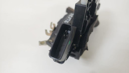 FECHADURA PORTA DIANTEIRA DIREITA NISSAN SENTRA 2008 A 2013