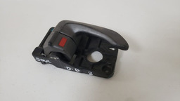 MAÇANETA INTERNA DIANTEIRA DIREITA KIA SOUL 2010 A 2012