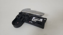 MAÇANETA INTERNA DIANTEIRA ESQUERDA DODGE JOURNEY 2014 2015