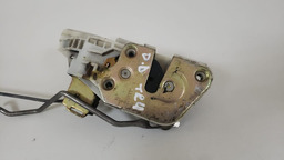 FECHADURA PORTA DIANTEIRA DIREITA MITSUBISHI TR4 2005  2015