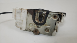 FECHADURA PORTA DIANTEIRA ESQUERDA MERCEDES B200 2007 A 2011