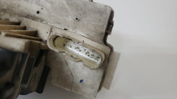 FECHADURA PORTA DIANTEIRA DIREITA MERCEDES B200 2007 A 2011