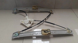 MÁQUINA VIDRO DIANTEIRO ESQUERDO VOLKSWAGEN VIRTUS 2018