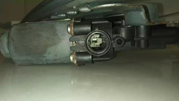 MÁQUINA VIDRO ELÉTRICA TRASEIRA DIREITA RENAULT SANDERO 2012