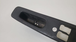 MOLDURA BOTÃO DIANTEIRO E MITSUBISHI SPACE WAGON 1999 2000