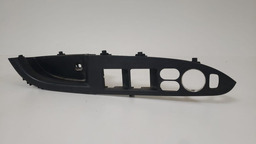 MOLDURA BOTÃO DIANTEIRO ESQUERDO HYUNDAI I30 2007 A 2012