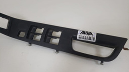 MOLDURA BOTÃO DIANTEIRO ESQUERDO MITSUBISHI LANCER 2011 2015