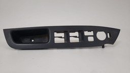 MOLDURA BOTÃO DIANTEIRO ESQUERDO KIA SORENTO 2010 A 2015