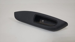 MOLDURA BOTÃO PUXADOR INTERNO T E NISSAN MARCH 2012 A 2019