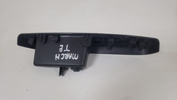 MOLDURA BOTÃO PUXADOR INTERNO T E NISSAN MARCH 2012 A 2019