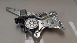 MÁQUINA VIDRO TRASEIRA ESQUERDA TOYOTA HILUX 2015