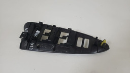 MOLDURA BOTÃO DIANTEIRO ESQUERDO TOYOTA RAV4 2006 A 2012