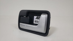 MAÇANETA PORTA INTERNA D E LAND ROVER DISCOVERY 3 2006 2007 DIANTEIRA