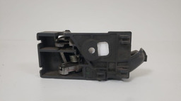 MAÇANETA PORTA INTERNA TRASEIRA DIREITA GM S10 2013 A 2016