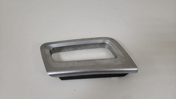 MOLDURA PUXADOR INTERNO PORTA D E GM CAPTIVA 2008 A 2015 CINZA