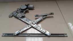 MÁQUINA VIDRO DIANTEIRO DIREITO NISSAN MARCH 2014