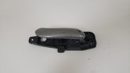 MAÇANETA INTERNA TRASEIRA DIREITA FIAT STILO 2003 A 2011