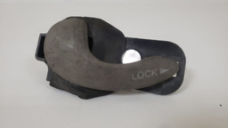 MAÇANETA INTERNA DIANTEIRA ESQUERDA FIAT PALIO 1996 A 2000