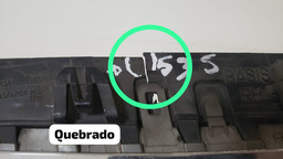 GRADE DIANTEIRA LADO DIREITO BMW 535I 2014 2015 COM DETALHE PRETO