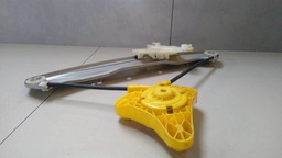 MÁQUINA VIDRO TRASEIRO DIREITO VOLKSWAGEN VOYAGE 2015