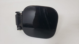 TAMPA PORTINHOLA COMBUSTÍVEL GM TRACKER 2013 A 2016