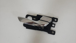 MAÇANETA INTERNA DIANTEIRA DIREITA HYUNDAI AZERA 2012 A 2016