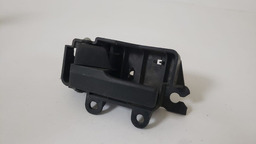 MAÇANETA INTERNA DIANTEIRA ESQUERDA FORD FOCUS 2008 A 2013