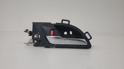 MAÇANETA INTERNA DIANTEIRA ESQUERDA HONDA CRV 2008 A 2012