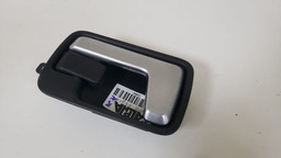 MAÇANETA INTERNA DIANTEIRA D LAND ROVER DISCOVERY 2006 2007