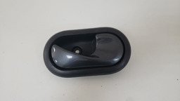 MAÇANETA INTERNA DIANTEIRA DIREITA RENAULT SANDERO 2007 2012