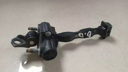 LIMITADOR PORTA DIANTEIRA DIREITA FORD FUSION 2010