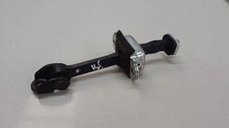 LIMITADOR PORTA TRASEIRA DIREITA FORD KA 2018 ORIGINAL