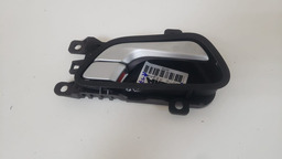 MAÇANETA INTERNA TRASEIRA DIREITA HYUNDAI SANTA FE 2014 2015