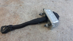 LIMITADOR PORTA DIANTEIRA ESQUERDA FORD ECOSPORT 2020