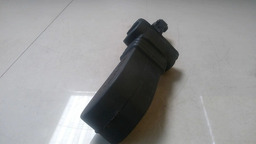 LIMITADOR PORTA DIANTEIRA DIREITA AUDI A4 2011